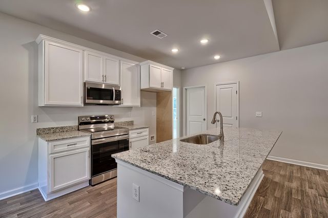 225 Trotter Lane, Orangeburg, SC 29118