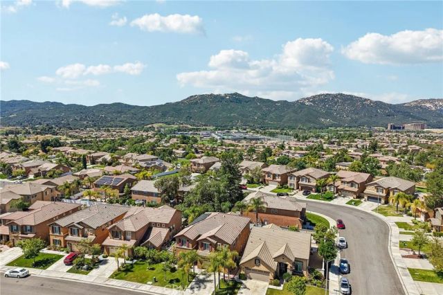 46101 Sharon Street, Temecula, CA 92592
