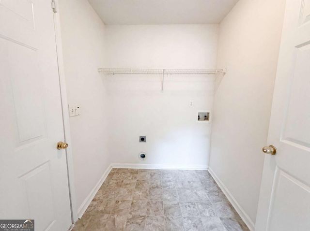 2690 Lolli Court, Ellenwood, GA 30294