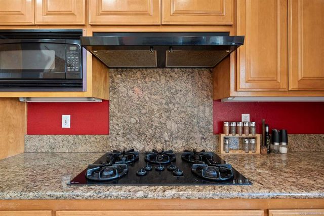 24534 Rutherford Rd, Ramona, CA 92065