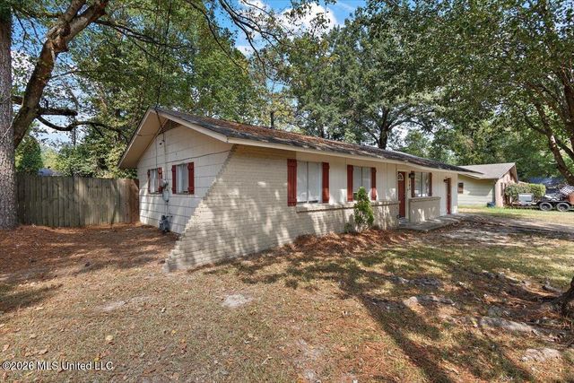 145 W Lisa Drive, Pearl, MS 39208