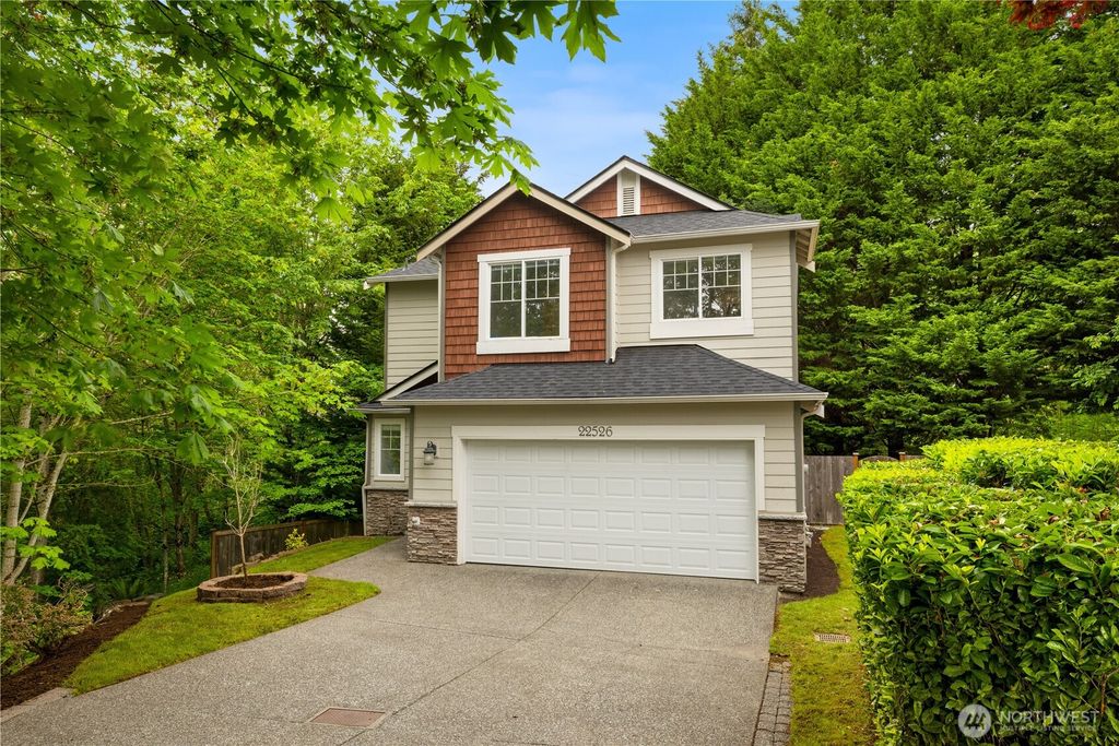 22526 SE 12th Place, Sammamish, WA 98075
