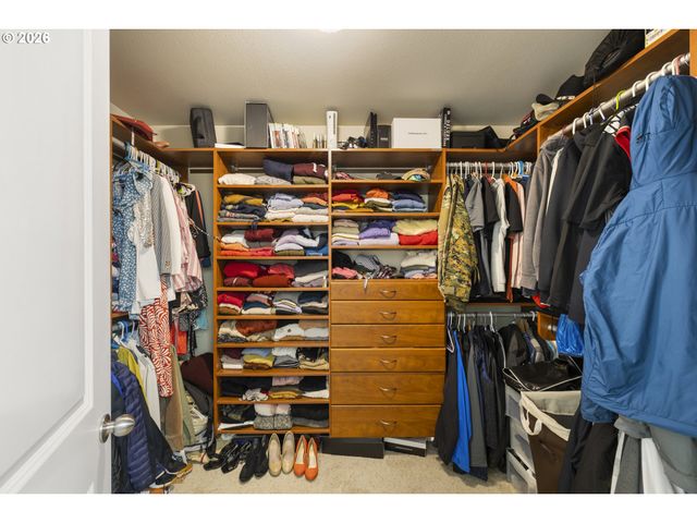 328 N OAK LEAF St, Newberg, OR 97132