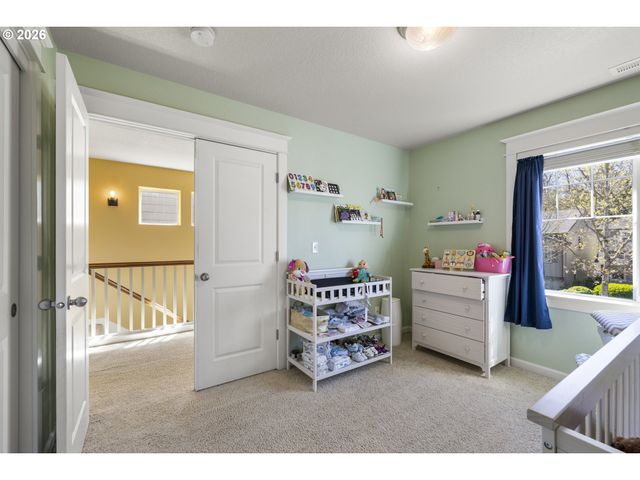 328 N OAK LEAF St, Newberg, OR 97132