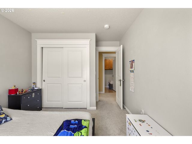 328 N OAK LEAF St, Newberg, OR 97132
