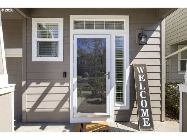 328 N OAK LEAF St, Newberg, OR 97132