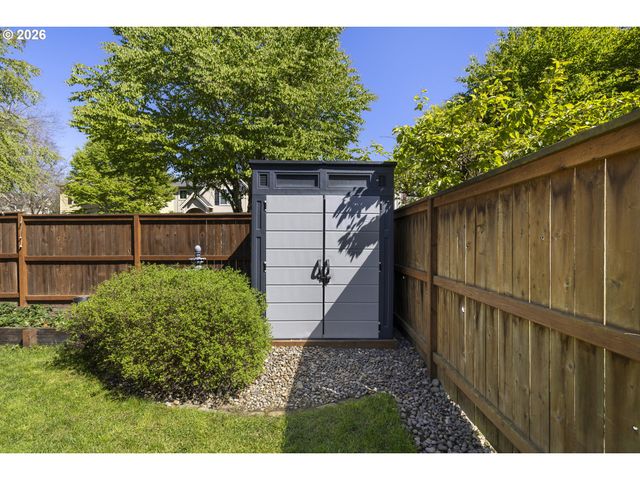 328 N OAK LEAF St, Newberg, OR 97132