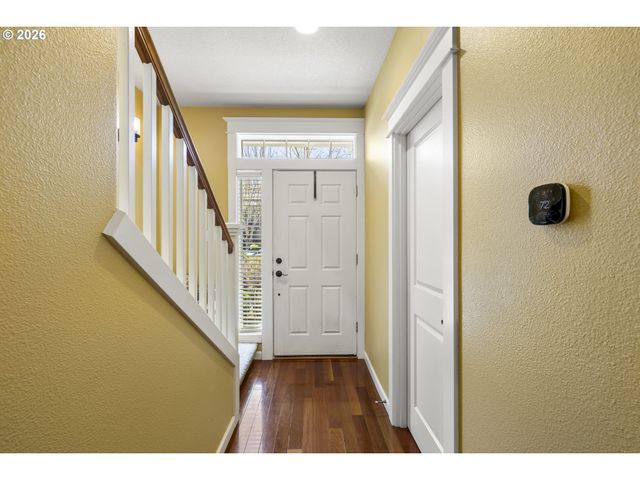 328 N OAK LEAF St, Newberg, OR 97132