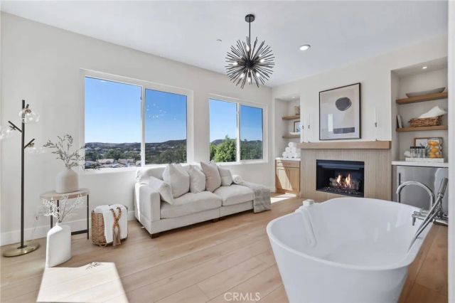 41 Long View Road, Coto De Caza, CA 92679