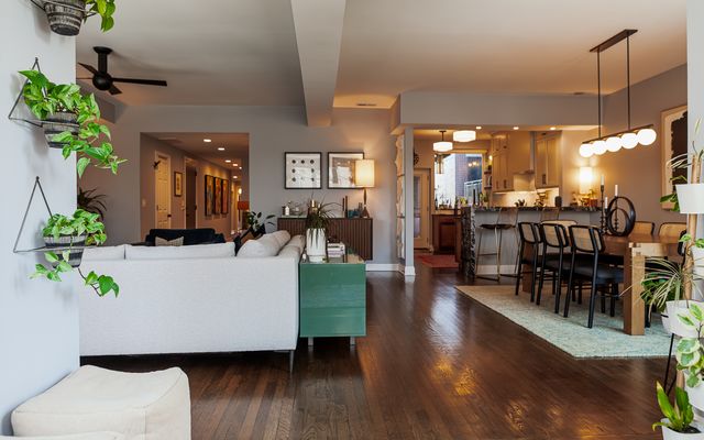 5047 N Sheridan Road 2S, Chicago, IL 60640