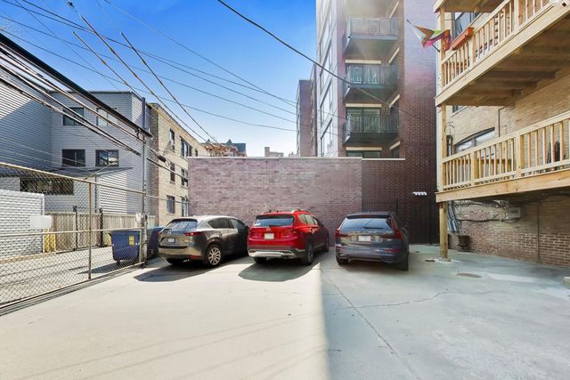 5047 N Sheridan Road 2S, Chicago, IL 60640