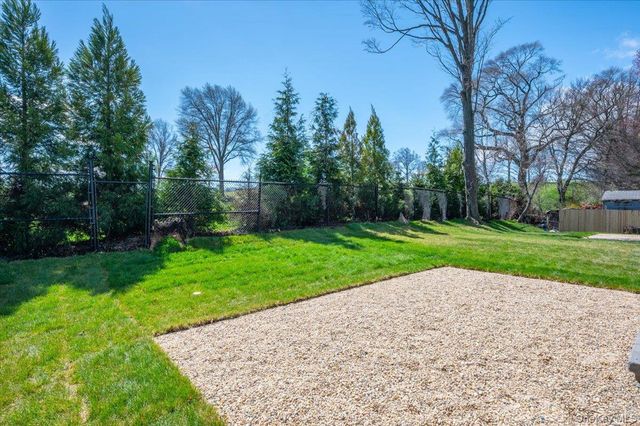 209 Prospect Avenue, White Plains, NY 10607
