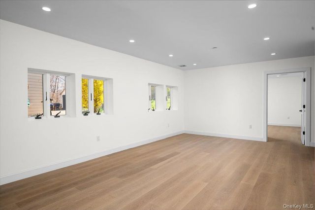 209 Prospect Avenue, White Plains, NY 10607