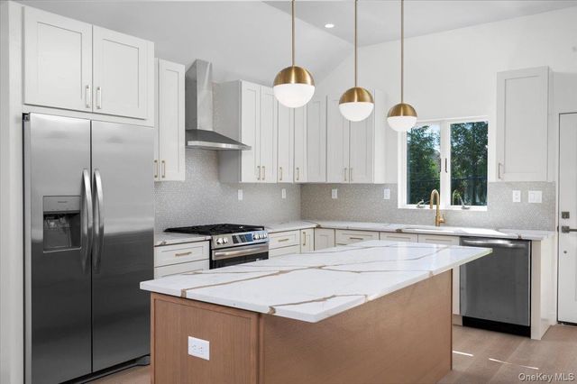209 Prospect Avenue, White Plains, NY 10607