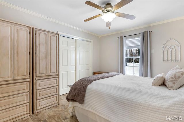 9 Nottingham Court, Lake Sherwood, MO 63357