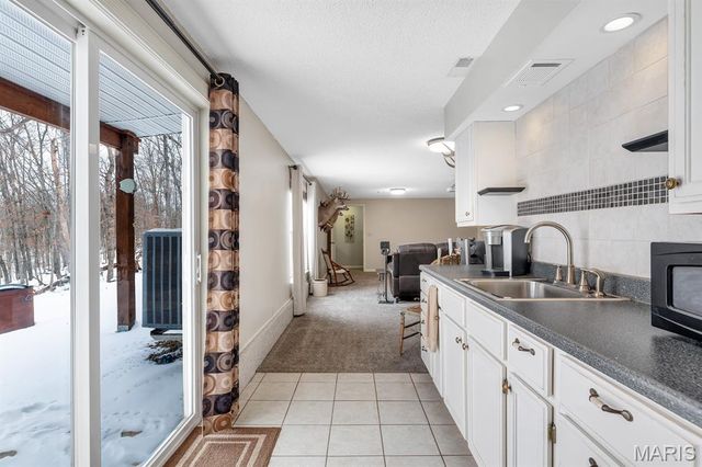 9 Nottingham Court, Lake Sherwood, MO 63357