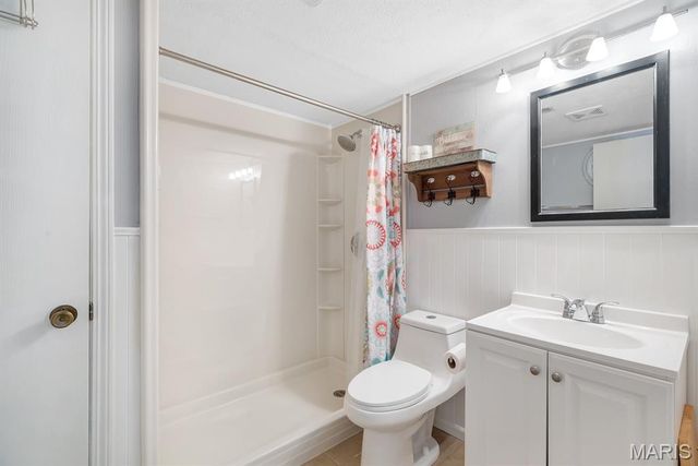 9 Nottingham Court, Lake Sherwood, MO 63357