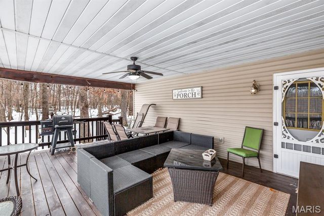 9 Nottingham Court, Lake Sherwood, MO 63357