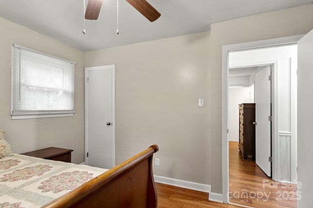 308 Forest Park Road, Matthews, NC 28104