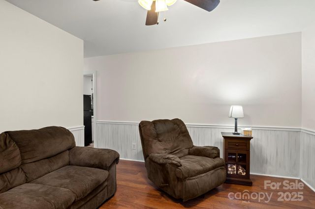 308 Forest Park Road, Matthews, NC 28104
