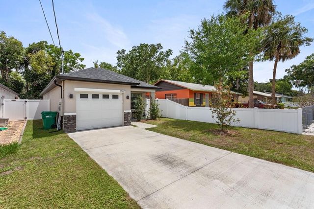 1967 VIRGINIA AVENUE, Eustis, FL 32726