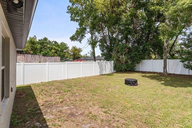 1967 VIRGINIA AVENUE, Eustis, FL 32726
