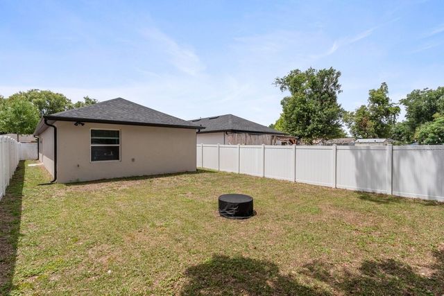 1967 VIRGINIA AVENUE, Eustis, FL 32726