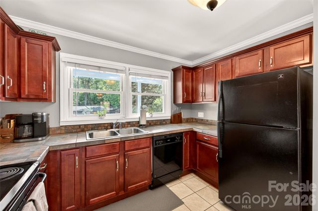 609 Kenlough Drive, Charlotte, NC 28209