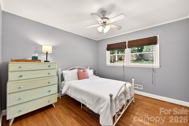 609 Kenlough Drive, Charlotte, NC 28209