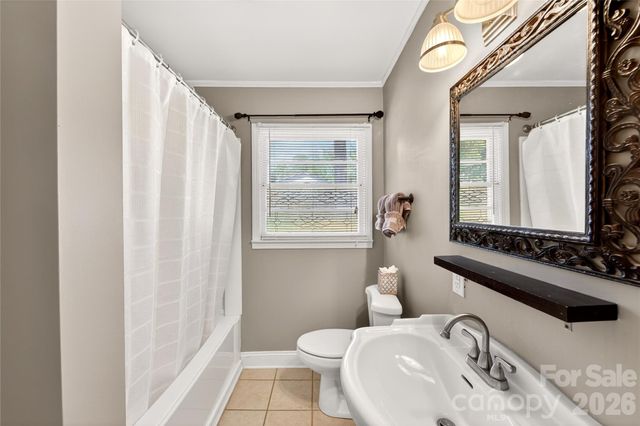 609 Kenlough Drive, Charlotte, NC 28209