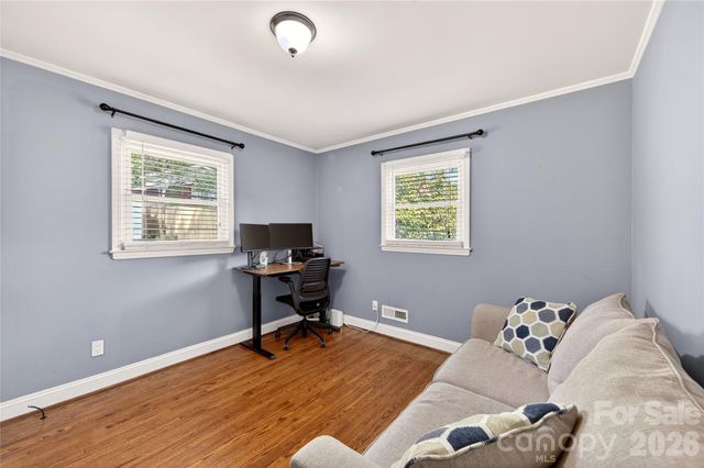 609 Kenlough Drive, Charlotte, NC 28209
