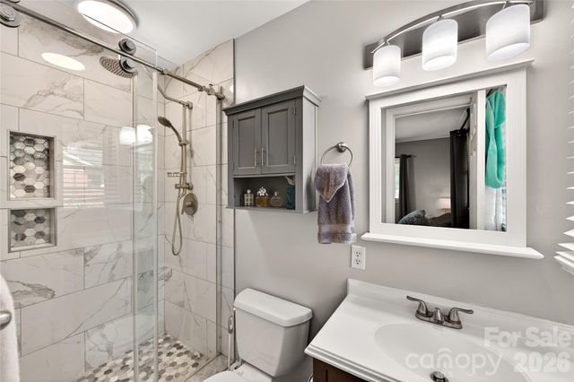 609 Kenlough Drive, Charlotte, NC 28209