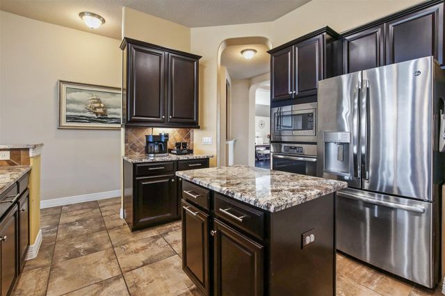 8914 Vineyard Valley Court, Tomball, TX 77375