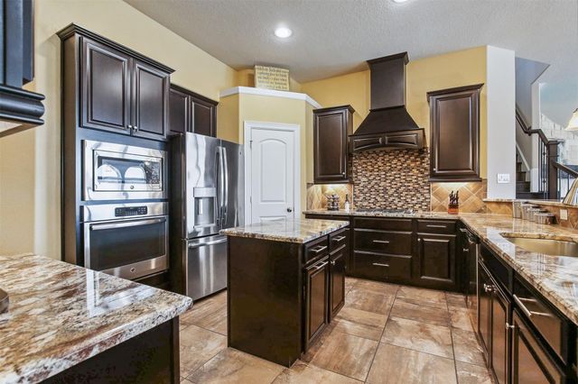 8914 Vineyard Valley Court, Tomball, TX 77375