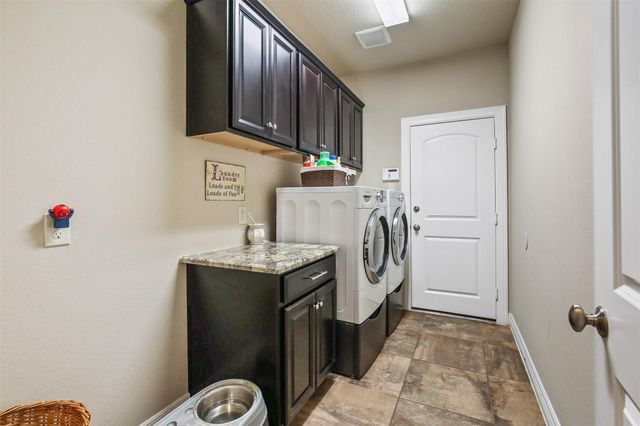 8914 Vineyard Valley Court, Tomball, TX 77375