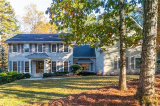 2743 Chimney Springs Drive, Marietta, GA 30062