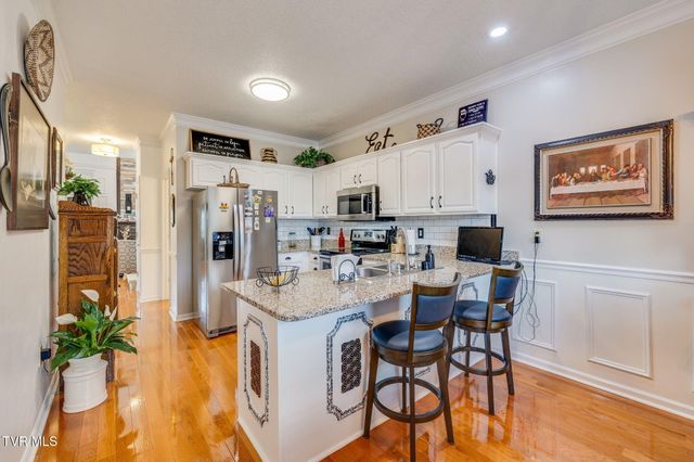 146 East Ravine Road -, Kingsport, TN 37660