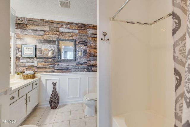 146 East Ravine Road -, Kingsport, TN 37660