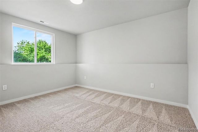 1210 Lockes Street, Howell, MI 48843