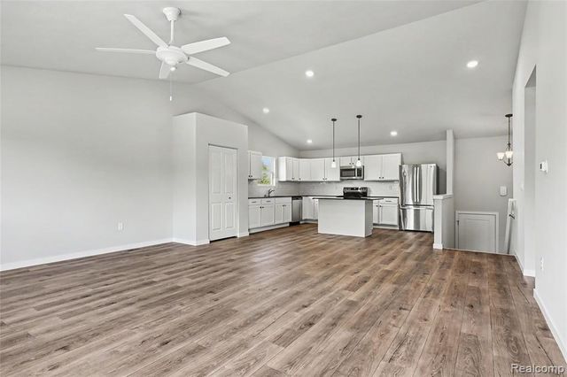 1210 Lockes Street, Howell, MI 48843