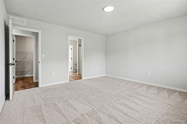 1210 Lockes Street, Howell, MI 48843