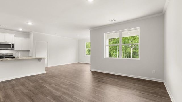 8158 Coldstream Drive, Fairburn, GA 30213