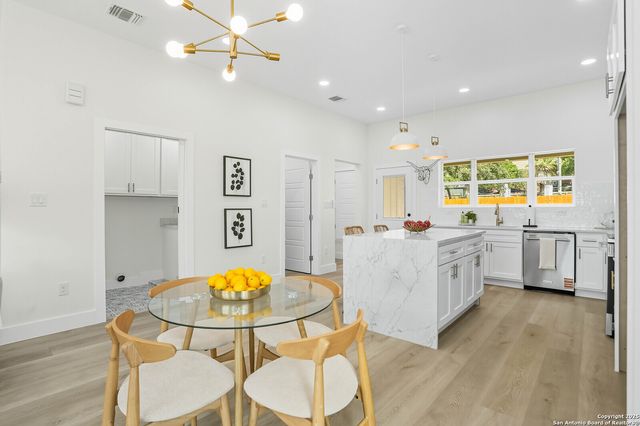 4939 Driskill, San Antonio, TX 78228