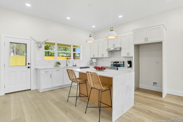 4939 Driskill, San Antonio, TX 78228