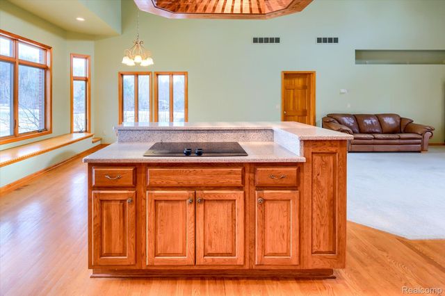 845 Oak Tree Lane, Lapeer Township, MI 48446