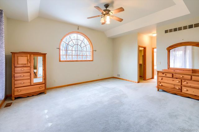 845 Oak Tree Lane, Lapeer Township, MI 48446