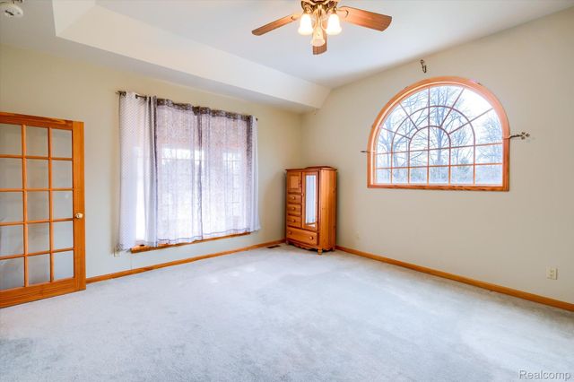 845 Oak Tree Lane, Lapeer Township, MI 48446