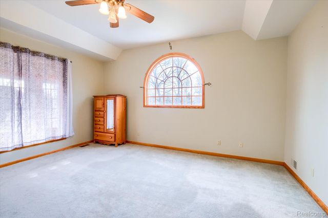 845 Oak Tree Lane, Lapeer Township, MI 48446