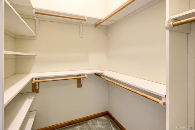 845 Oak Tree Lane, Lapeer Township, MI 48446