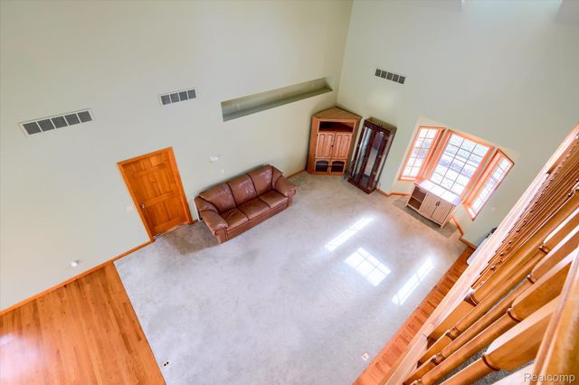 845 Oak Tree Lane, Lapeer Township, MI 48446